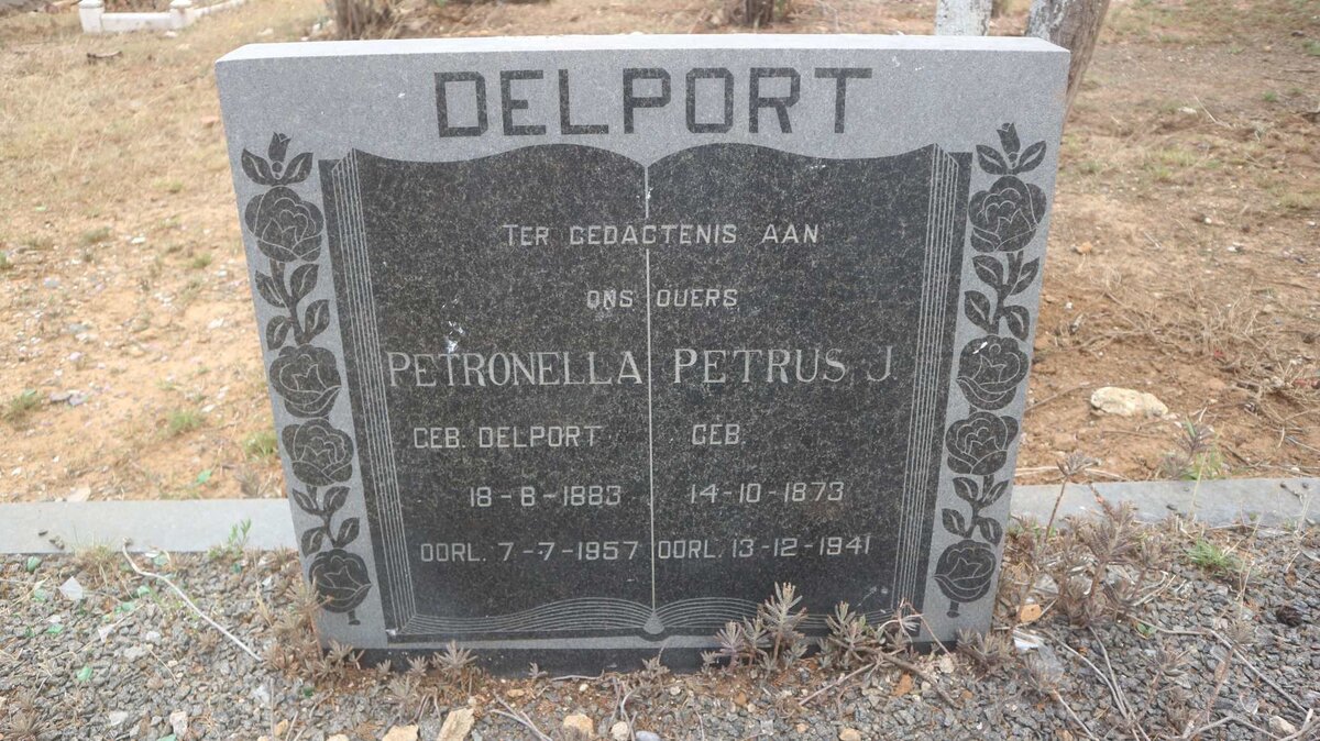DELPORT Petrus J. 1873-1941 &amp; Petronella DELPORT 1883-1957