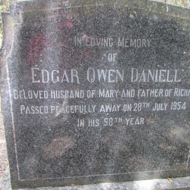 DANIELL Edgar Owen -1954