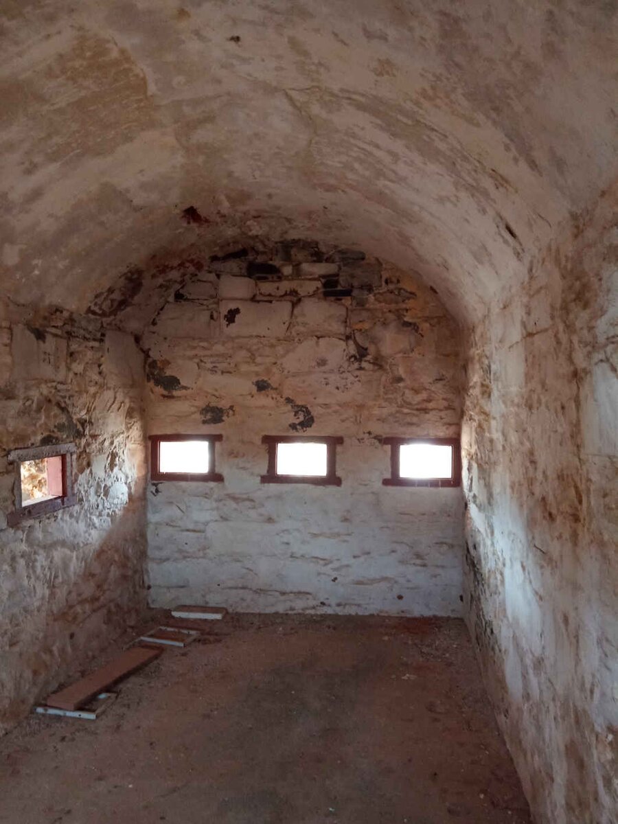 4. Fort Brown - interior