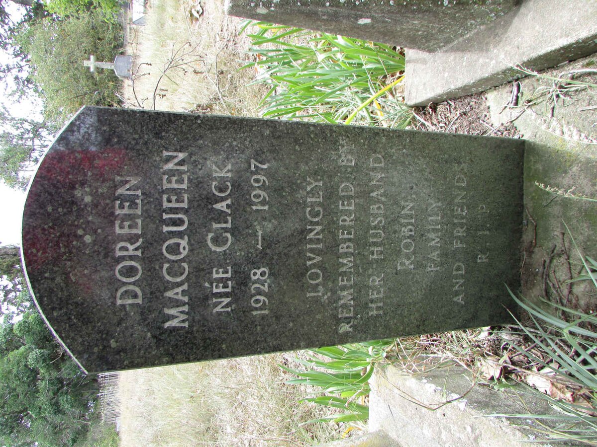MACQUEEN Doreen nee CLACK 1928-1997