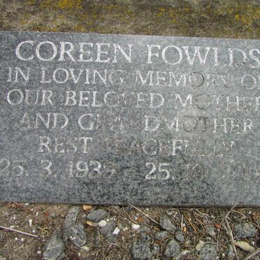 FOWLDS Gilbert 1933-1993 &amp; Coreen 1939-2002