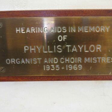 TAYLOR Phyllis