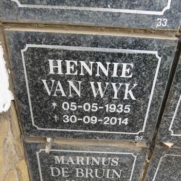 WYK Hennie, van 1935-2014