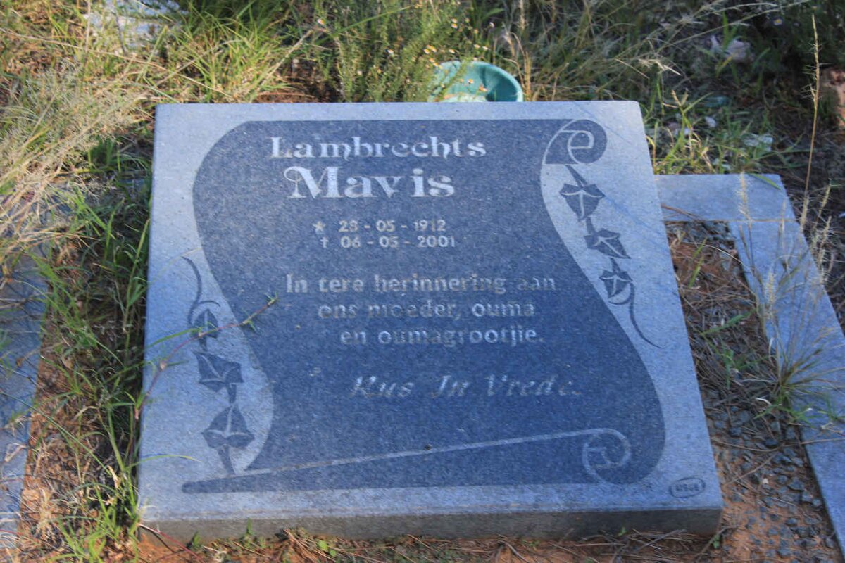 LAMBRECHTS Mavis 1912-2001