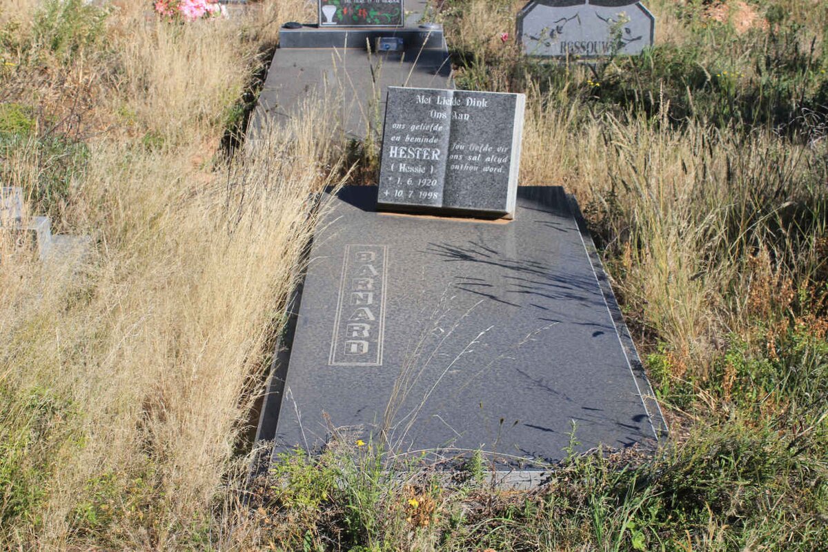 BARNARD Hester 1920-1998