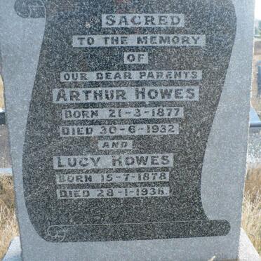 HOWES Arthur 1877-1932 &amp; Lucy 1878-1938