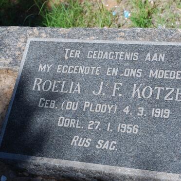 KOTZE Roelia J. F. nee DU PLOOY 1919-1956
