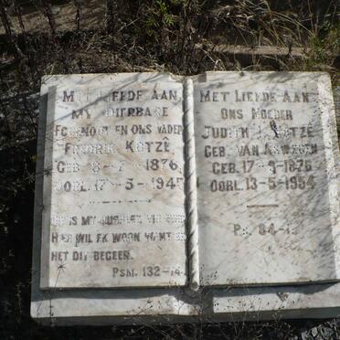 KOTZE Fredrik 1876-1945 &amp; Judith L. VAN ASWEGEN 1876-1954