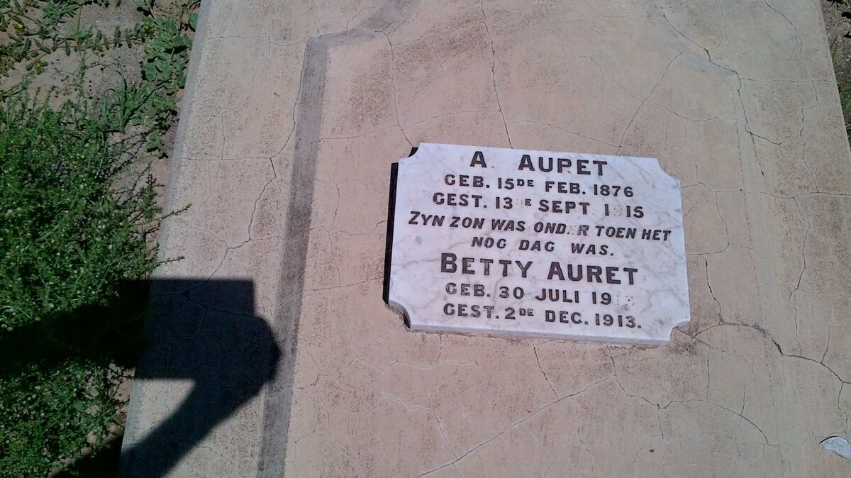 AURET A. 1876-1915 :: AURET Betty 1913-1913