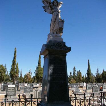 LOGIE Leonora Alice -1909