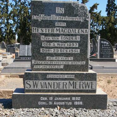 MERWE S.W., van der 1892-1968 &amp; Hester Magdalena VAN TONDER 1897-1951