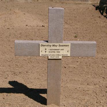 SEAMAN Dorothy May 1900-1904