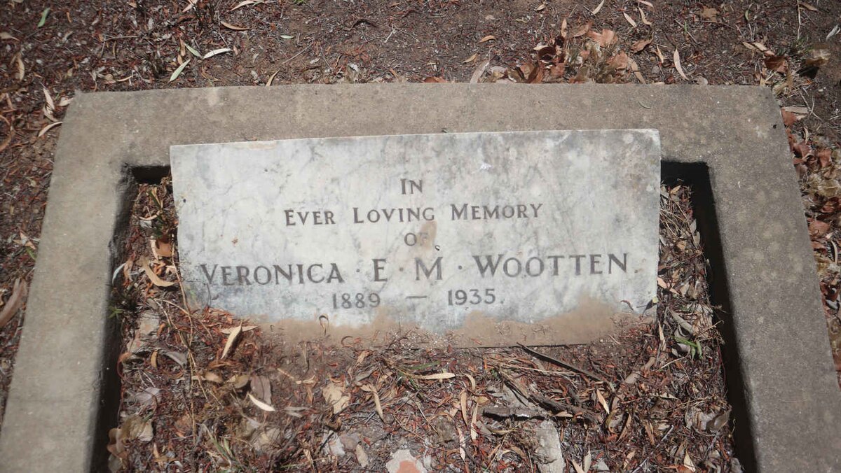 WOOTTEN Veronica E.M. 1889-1935