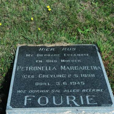 F - Vanne :: Surnames - F