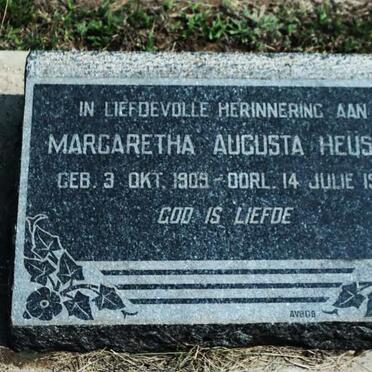 HEUSER Margaretha Augusta 1909-1919