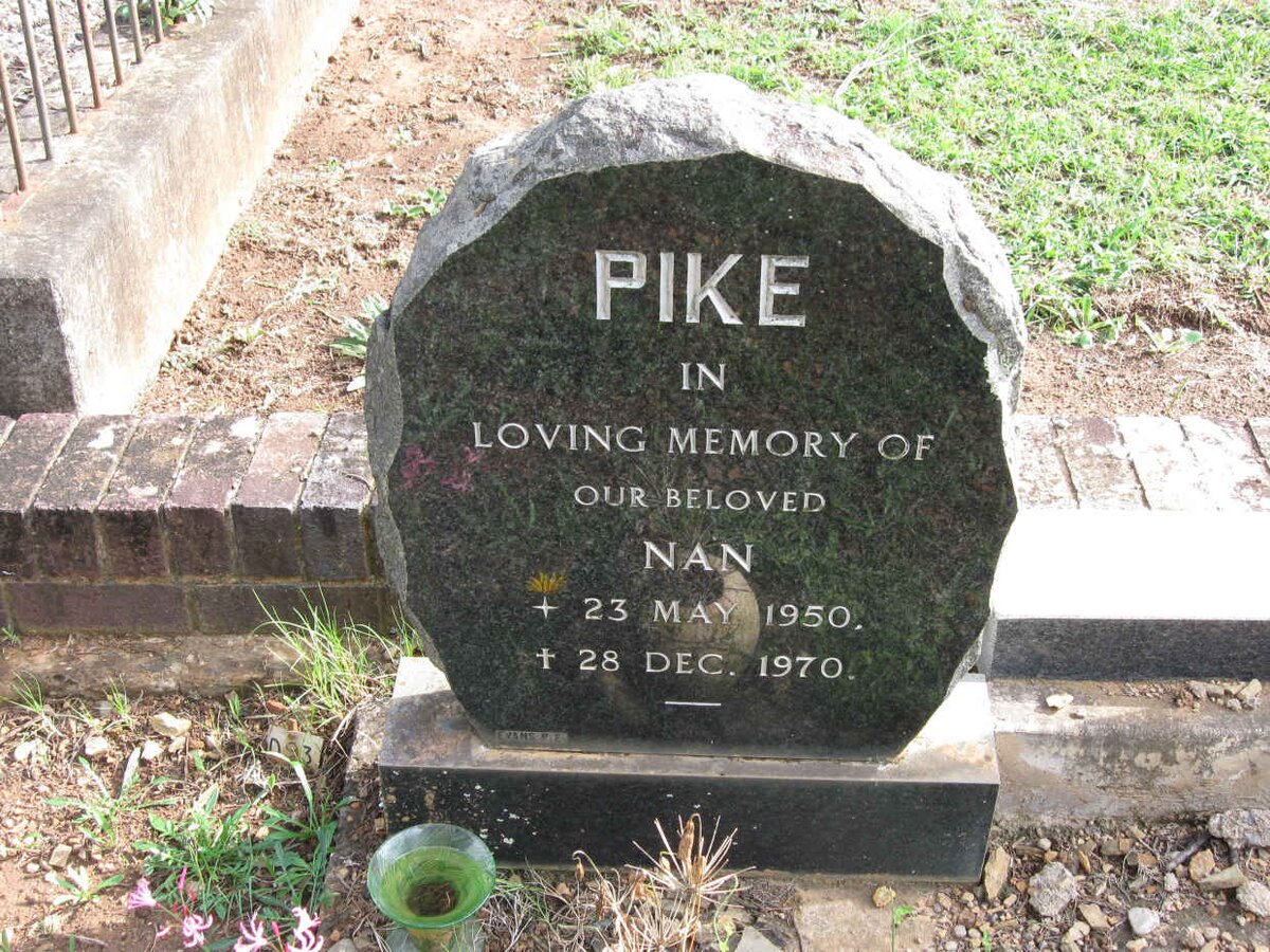 PIKE Nan 1950-1970