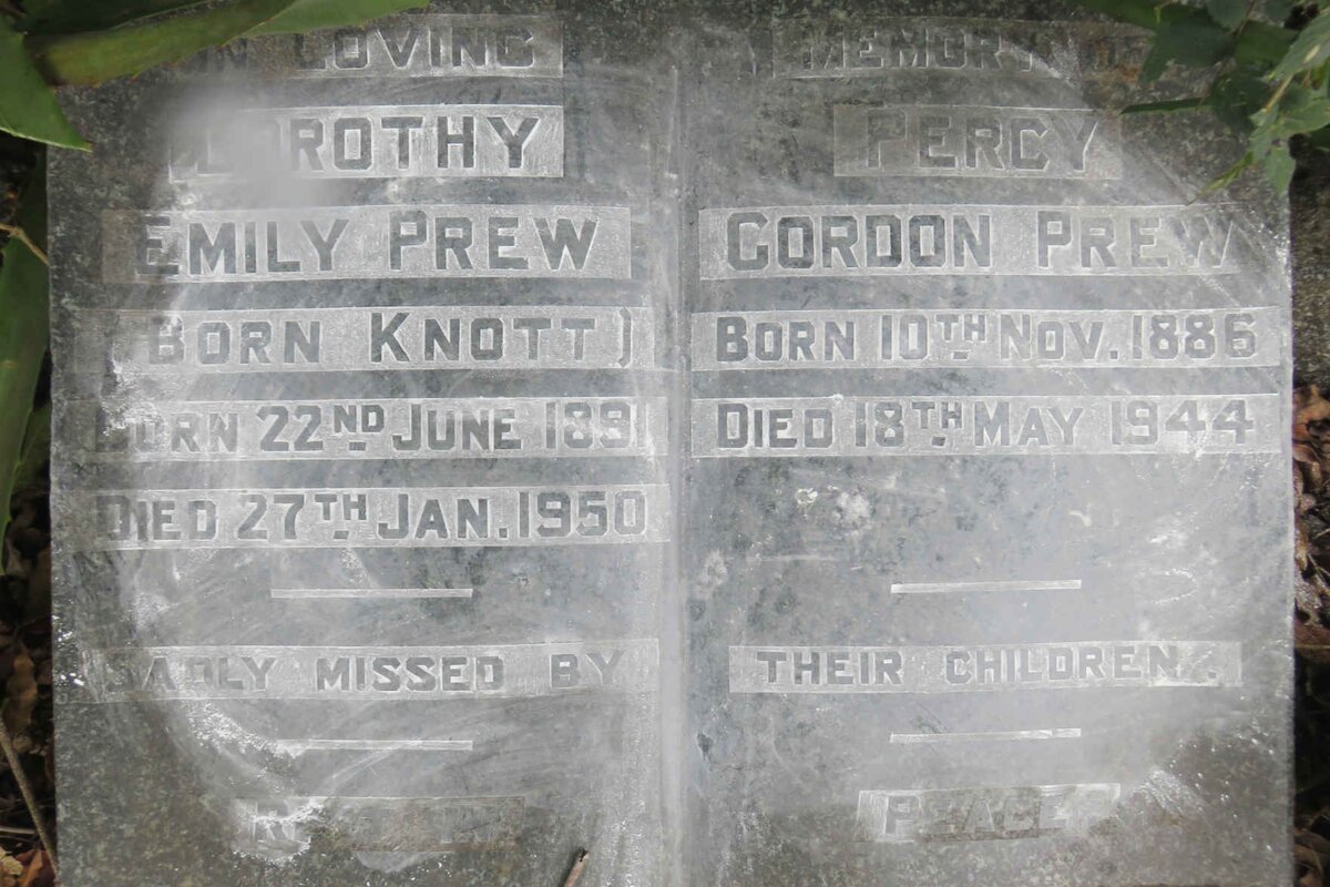 PREW Percy Gordon 1886-1944 &amp; Dorothy Emily KNOTT 1891-1950