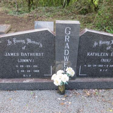 GRADWELL James Bathurst 1911-1988 &amp; Kathleen Eileen 1913-1989