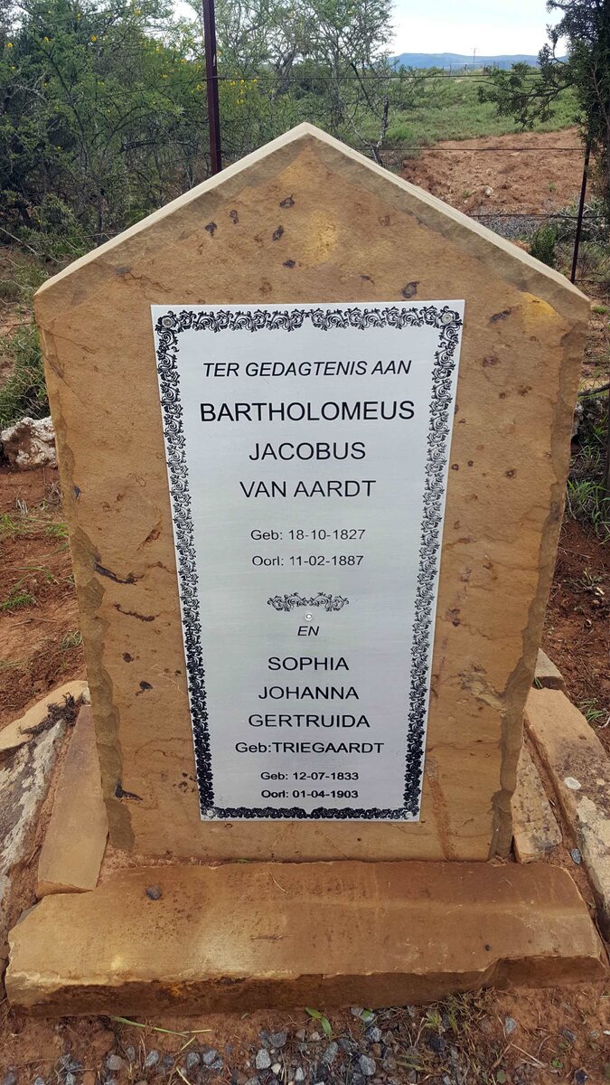 AARDT Bartholomeus Jacobus, van 1827-1887 &amp; Sophia Johanna Gertruida TRIEGAARDT 1833-1903