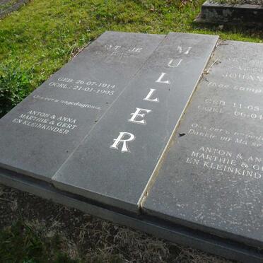 MULLER Antonie Michael 1914-1995 &amp; Margaretha Isabella Johanna LAMPRECHT 1915-200