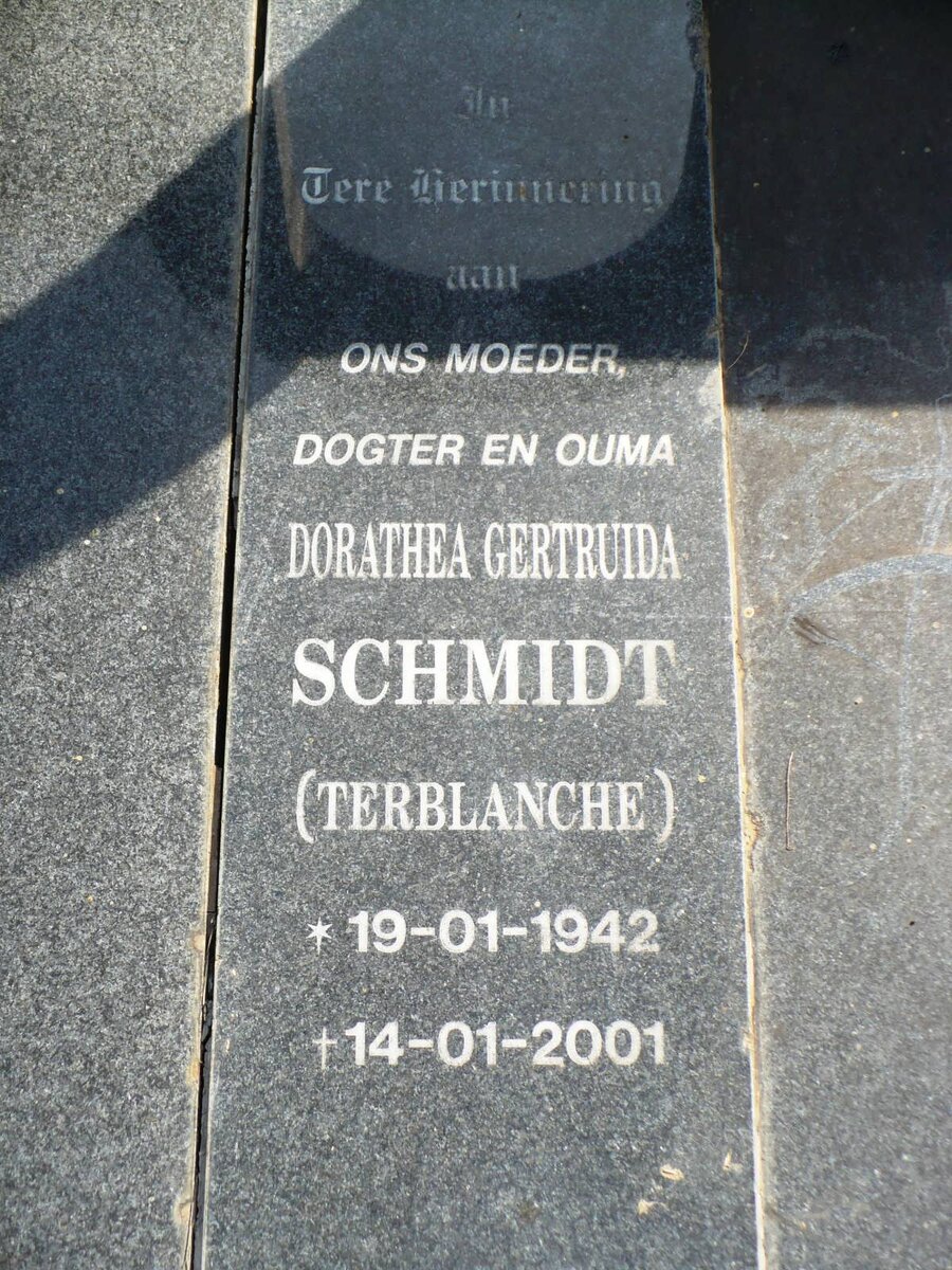 SCHMIDT Dorathea Gertruida nee TERBLANCHE 1942-2001