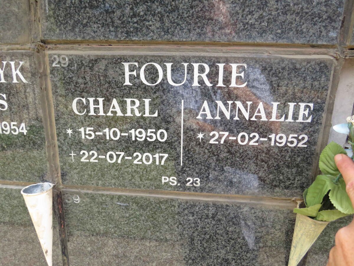 FOURIE Charl 1950-2017 &amp; Annalie 1952-