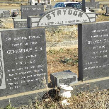 STRYDOM Gerhardus S.R. 1903-1970 &amp; Stryda C.C. BLOM 1899-1983