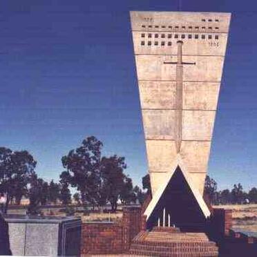 5. Mass grave for the children who died at the Burgersdorp Concentration Camp