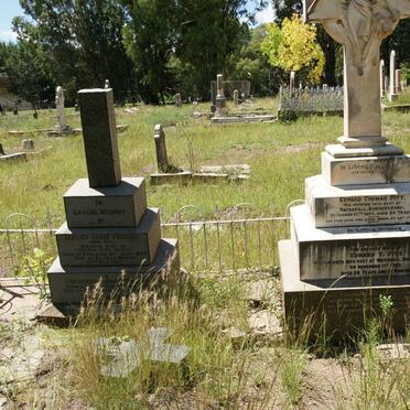 PITT :: PRESSLY :: HUMPHREY