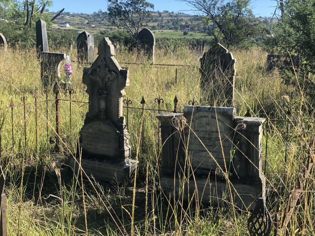 GIESE Albertine 1853-1932 :: GIESE Sophia 1899-1923