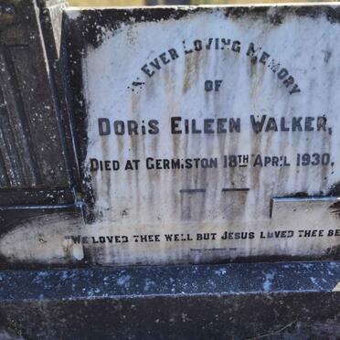 WALKER Doris Eileen -1930