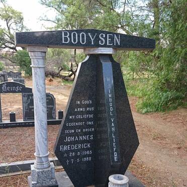 BOOYSEN Johannes Frederick 1965-1988