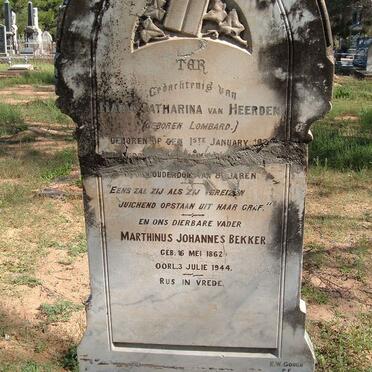 BEKKER Marthinus Johannes 1862-1944 :: VAN HEERDEN Maria Catharina nee LOMBARD 182?-????