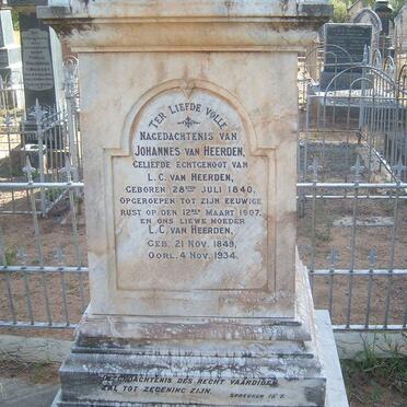 HEERDEN Johannes, van 1840-1907 &amp; L.C. 1849-1934