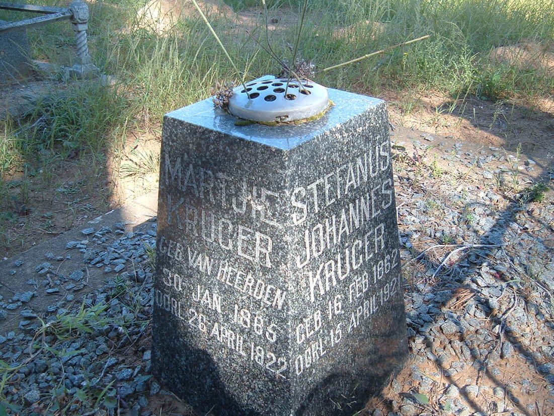 KRUGER Stefanus Johannes 1862-1921 &amp; Martjie VAN HEERDEN 18?5-1922