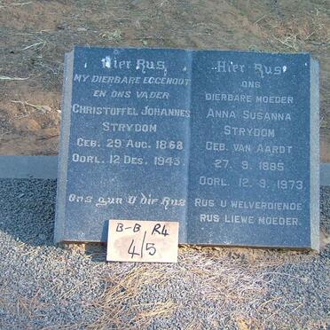 STRYDOM Stoffel Johannes 18868-1943 &amp; Anna Susanna VAN AARDT 1885-1973