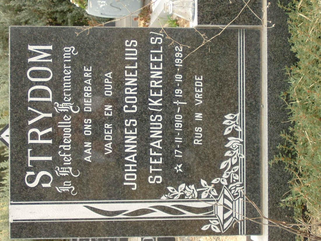 STRYDOM Johannes Cornelius Stefanus 1910-1992