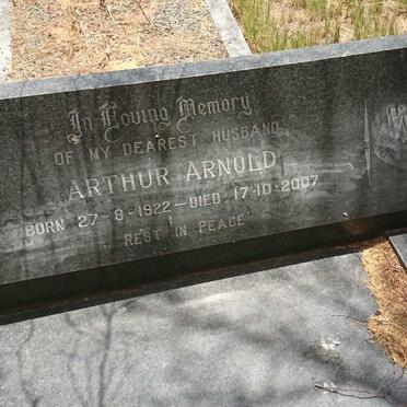 WISE Arthur Arnold 1922-2007 &amp; Catharina Johanna VOSLOO 1930-1997