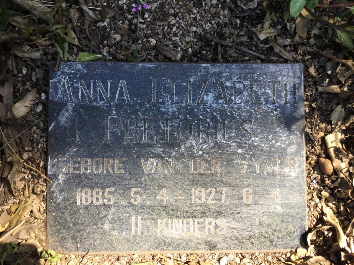 PRETORIUS Anna Elizabeth nee VAN DER VYVER 1885-1927