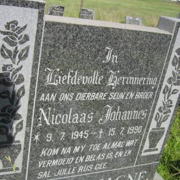LABUSCHAGNE Nicolaas Johannes 1945-1990