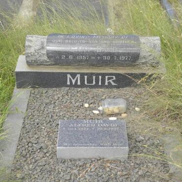MUIR Gary David 1957-1977 :: MUIR Alfred David 1924-1997