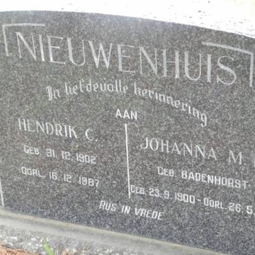 NIEUWENHUIS Hendrik C. 1902-1987 &amp; Johanna M.M. BADENHORST 1900-1968