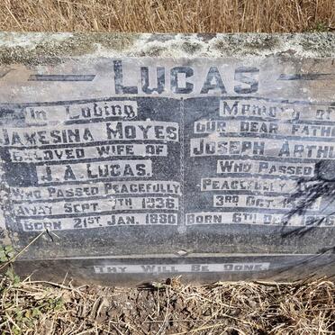 LUCAS Joseph Arthur 1876-1952 &amp; Jamesina Moyes 1880-1936