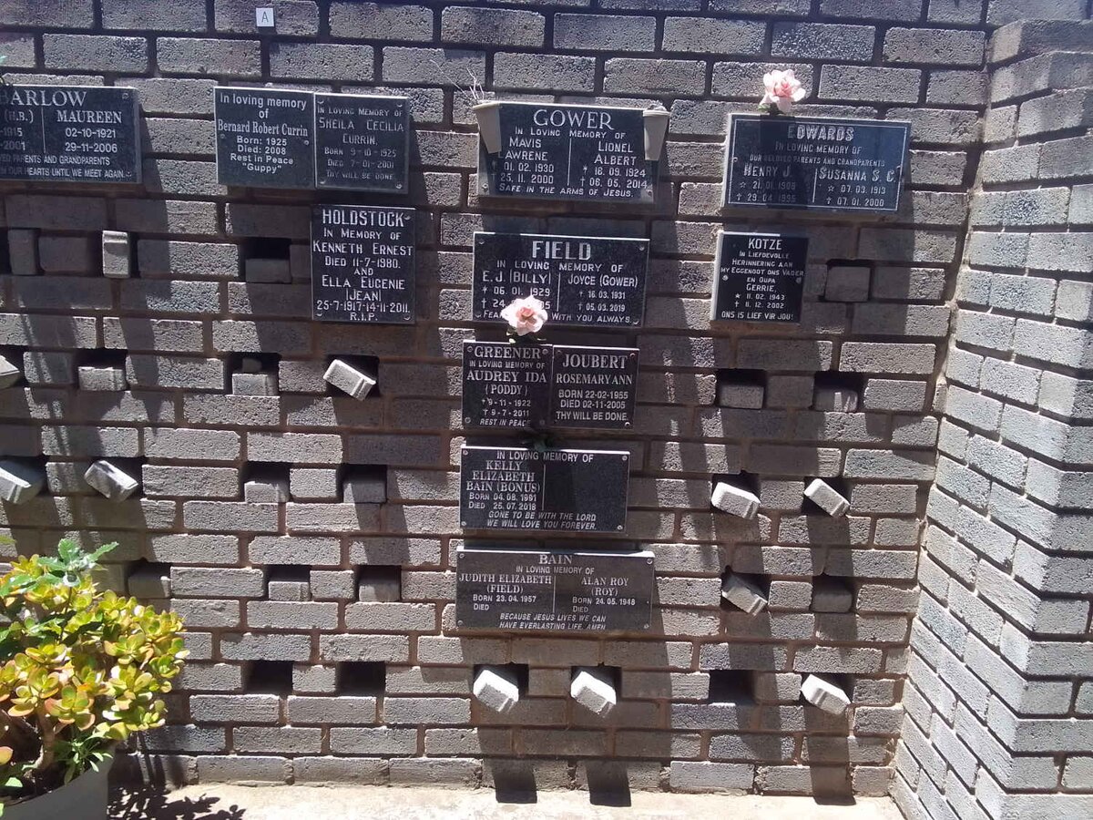 CURRIN Bernard Robert 1925-2008 &amp; Sheila Cecilia 1925-2001 :: HOLDSTOCK Kenneth Ernest -1980 &amp; Ella Eugenie 1917-2011