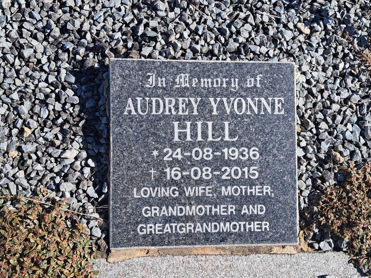 HILL Audrey Yvonne 1936-2015