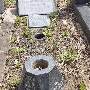 FRONEMAN Elizabeth Susanna 1877-1960 :: SMITH Cecil John 1928-1977 ::  SMITH Suson -1985 _1