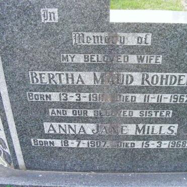 MILLS Anna Jane 1907-1968 :: ROHDEN Bertha Maud 1911-1962  