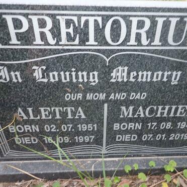 PRETORIUS Machiel 1944-2019 &amp; Aletta 1951-1997