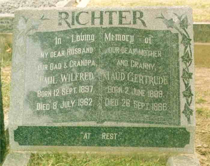 RICHTER Emil Wilfred 1897-1962 &amp; Maud Gertrude 1898-1966