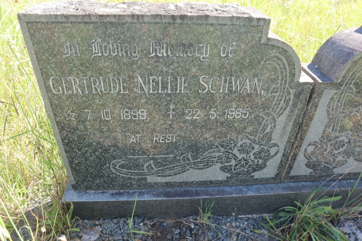 SCHWAN Gustav J. 1899-1972 & Gertrude Nellie 1899-1965 _1